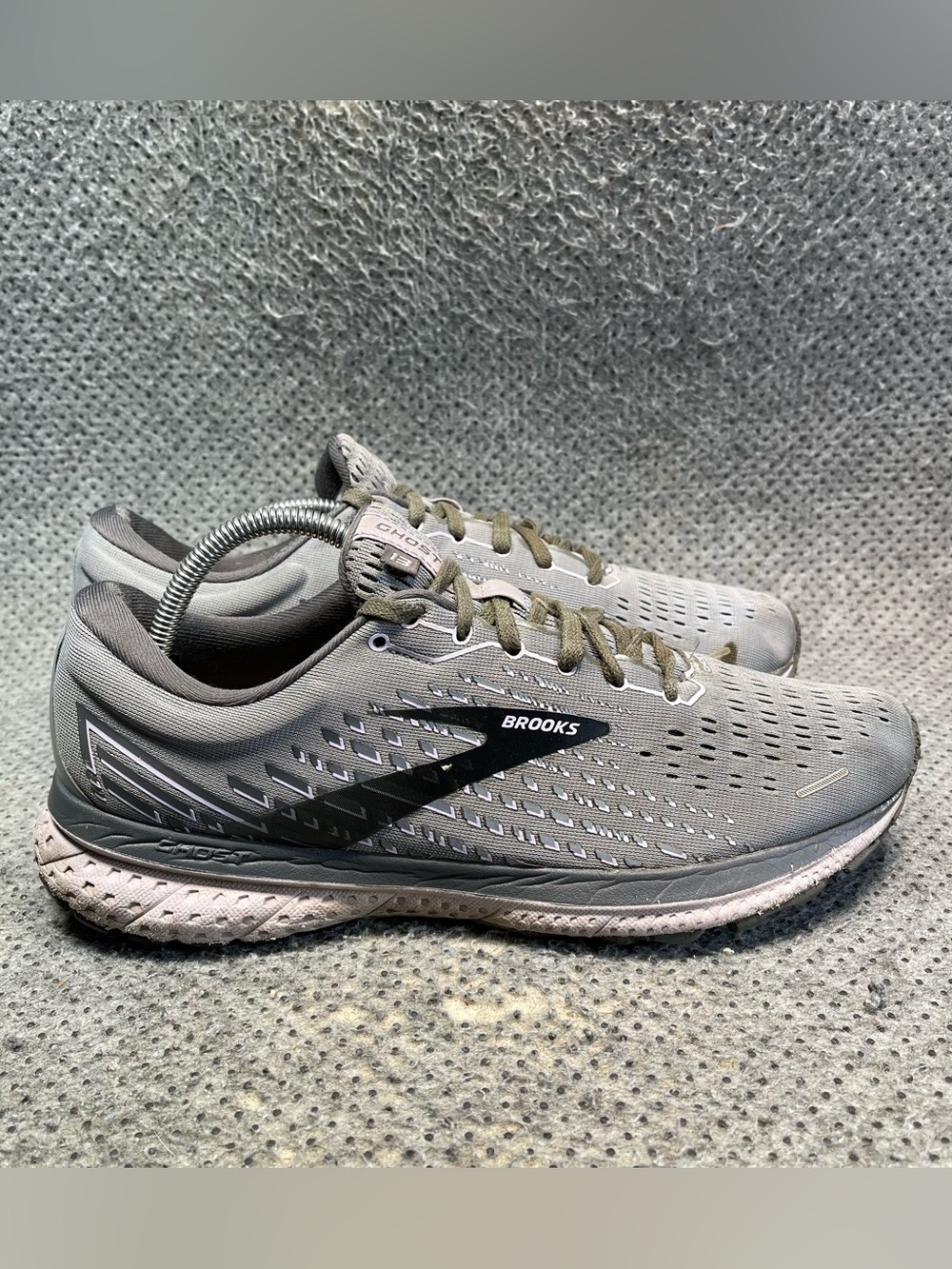 Brooks Ghost 13 Grey Running Shoes Size 11 Women’s - Picture 6 of 13